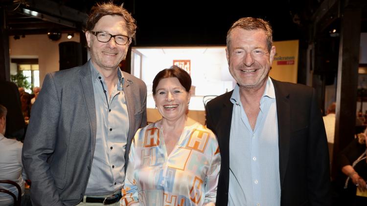 Stefan Lutz, Kirsten Brößke, Kai Diekmann; Bild Oliver Hanser